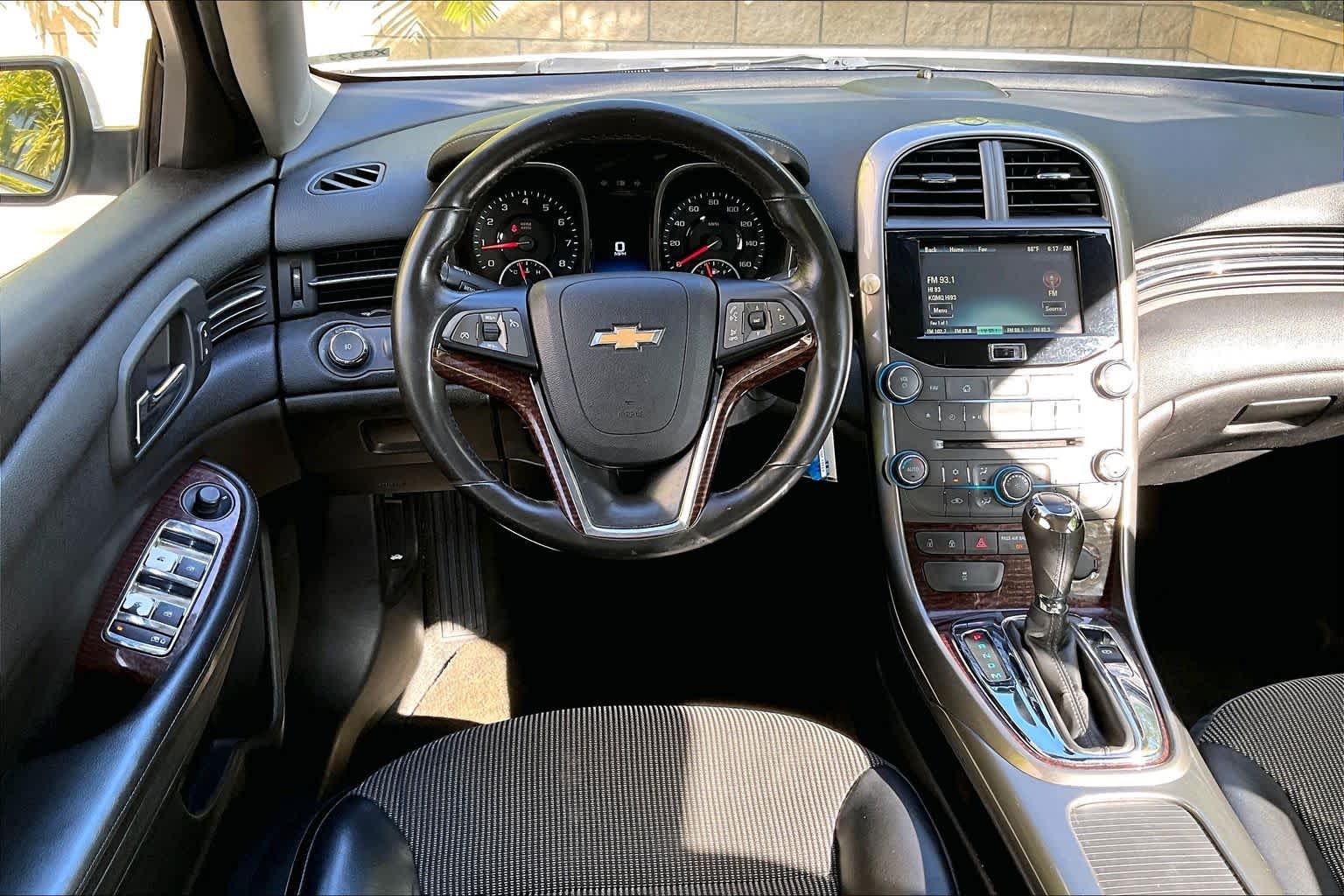 Thumbnail: 2013 Chevrolet Malibu - 15