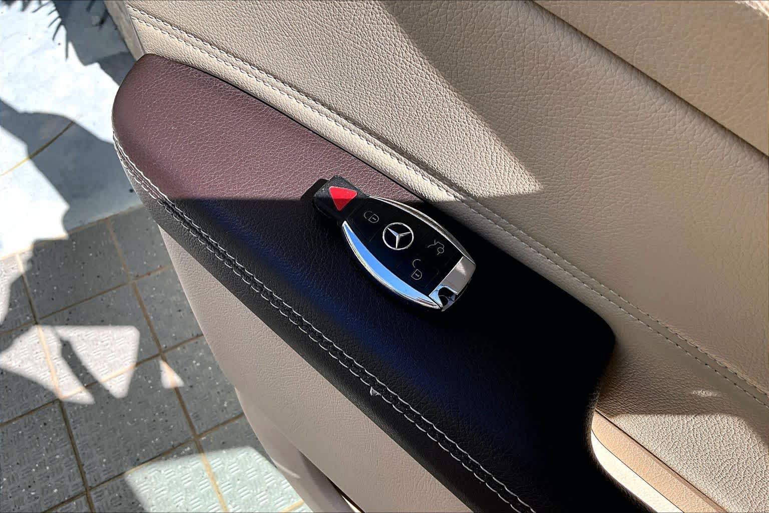 Thumbnail: 2017 Mercedes-Benz GLE - 20