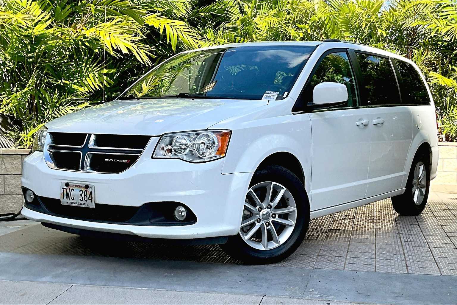 Thumbnail: 2019 Dodge Grand Caravan - 1