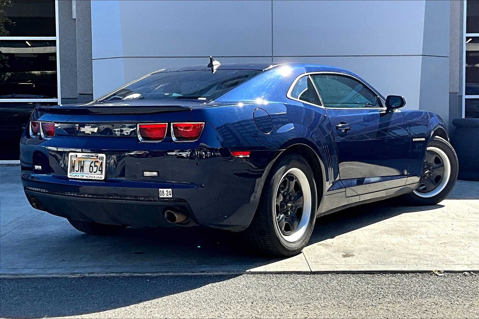 Thumbnail: 2012 Chevrolet Camaro - 19