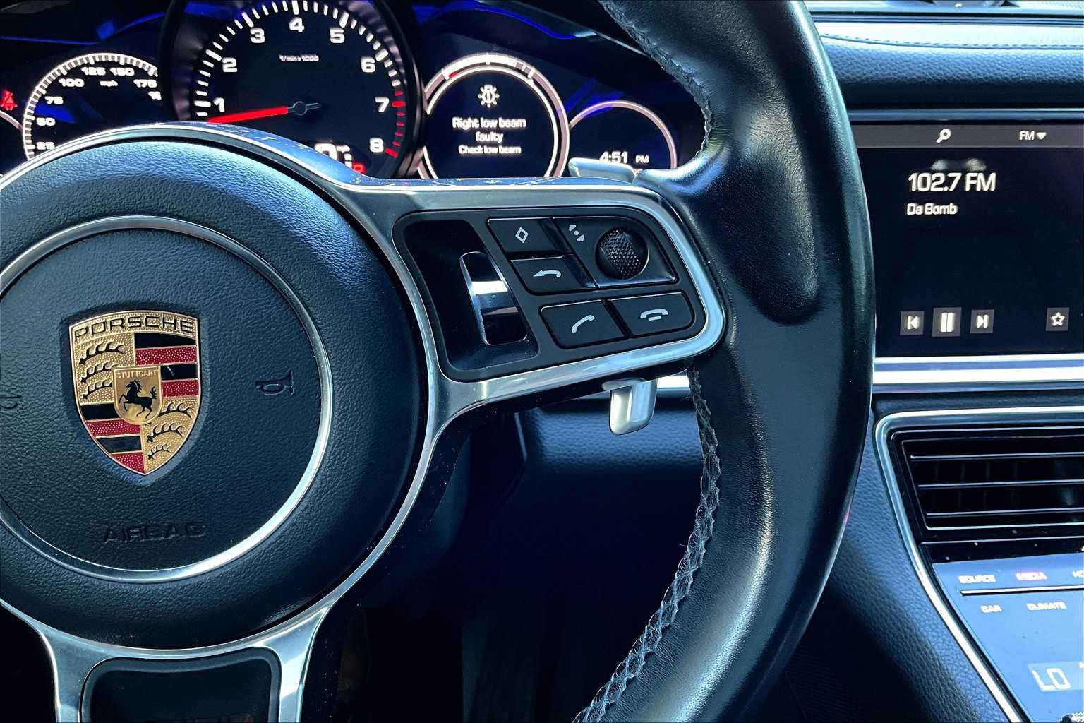 Thumbnail: 2018 Porsche Panamera - 25