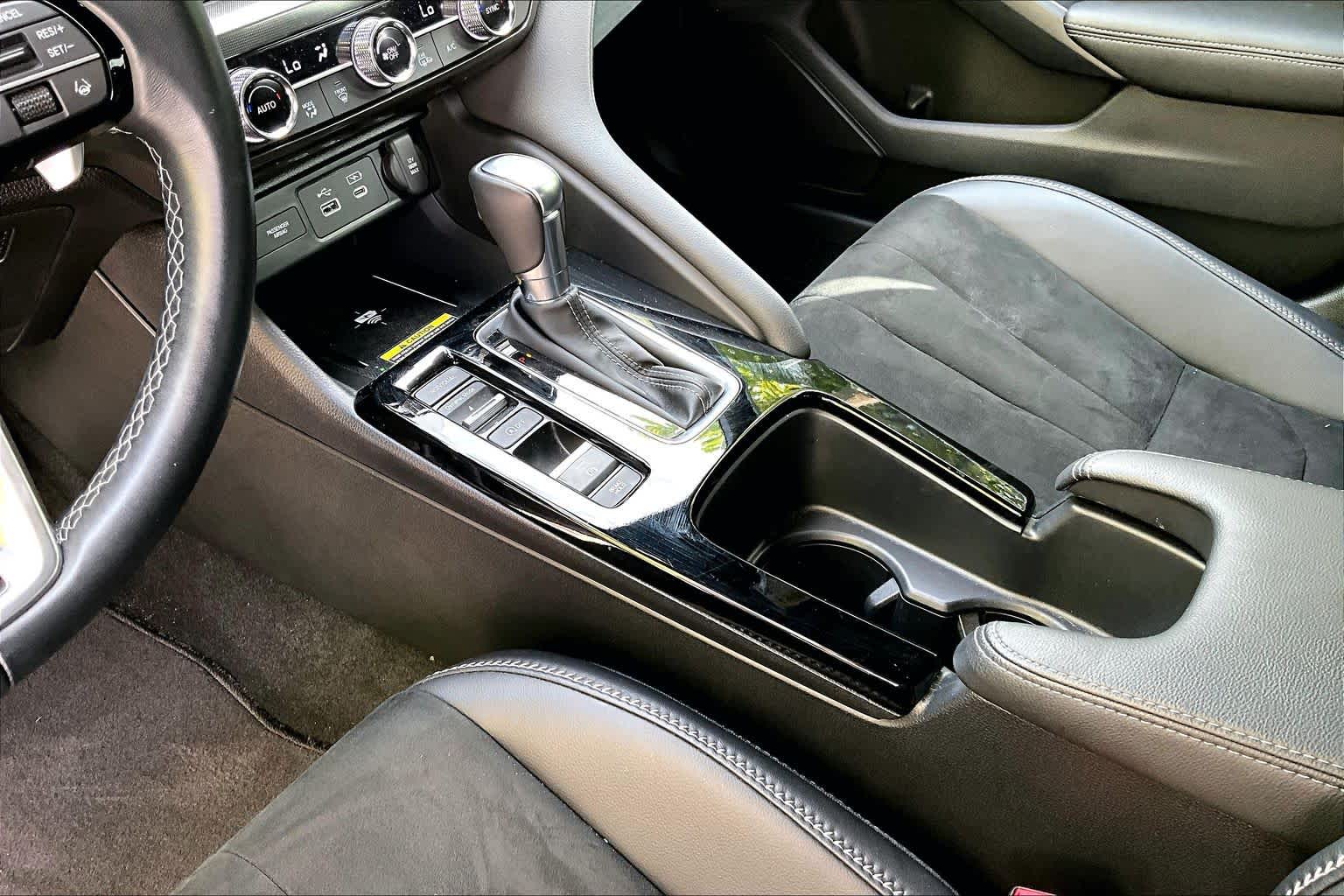 Thumbnail: 2025 Acura Integra - 17