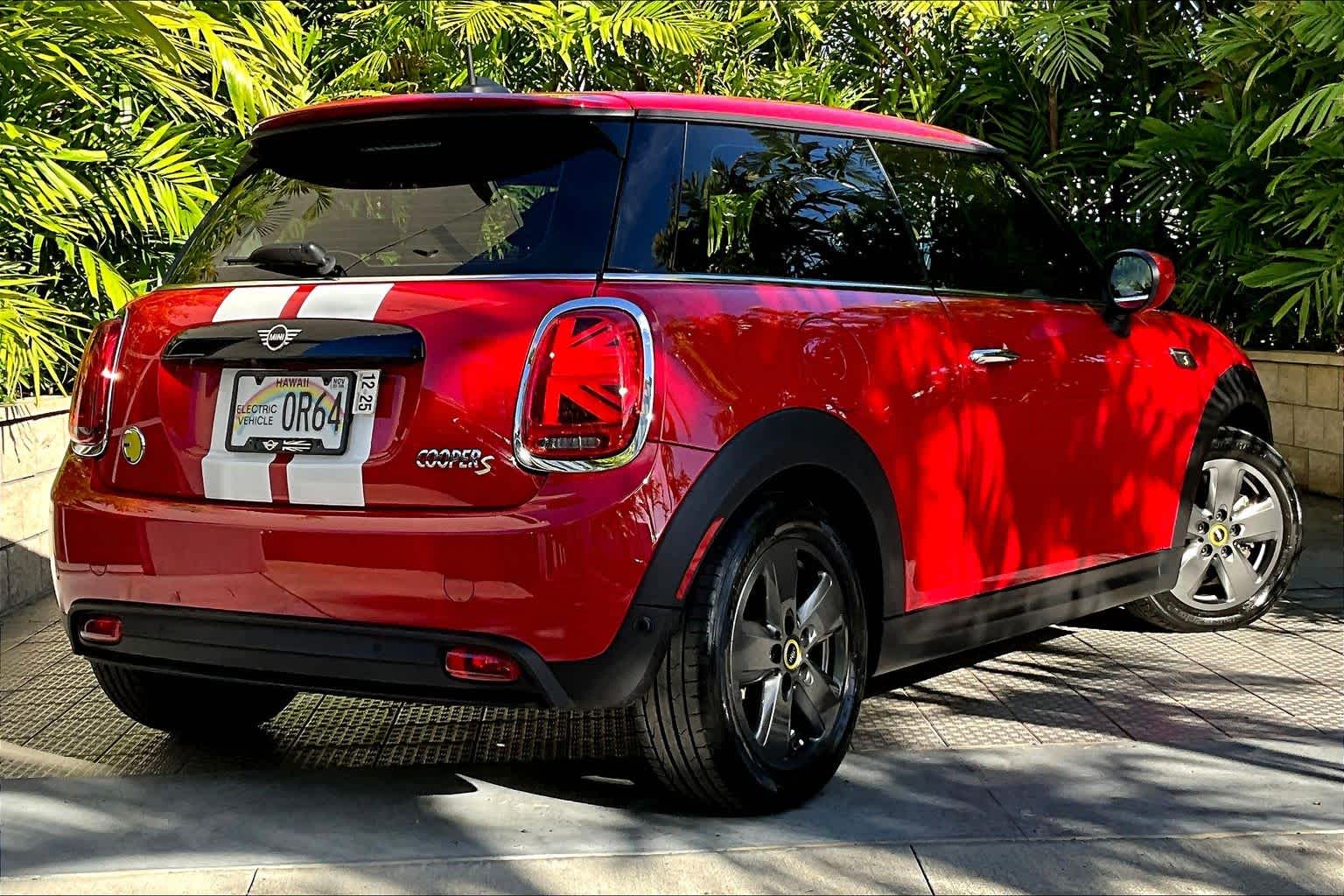 Thumbnail: 2024 MINI Cooper Hardtop - 22