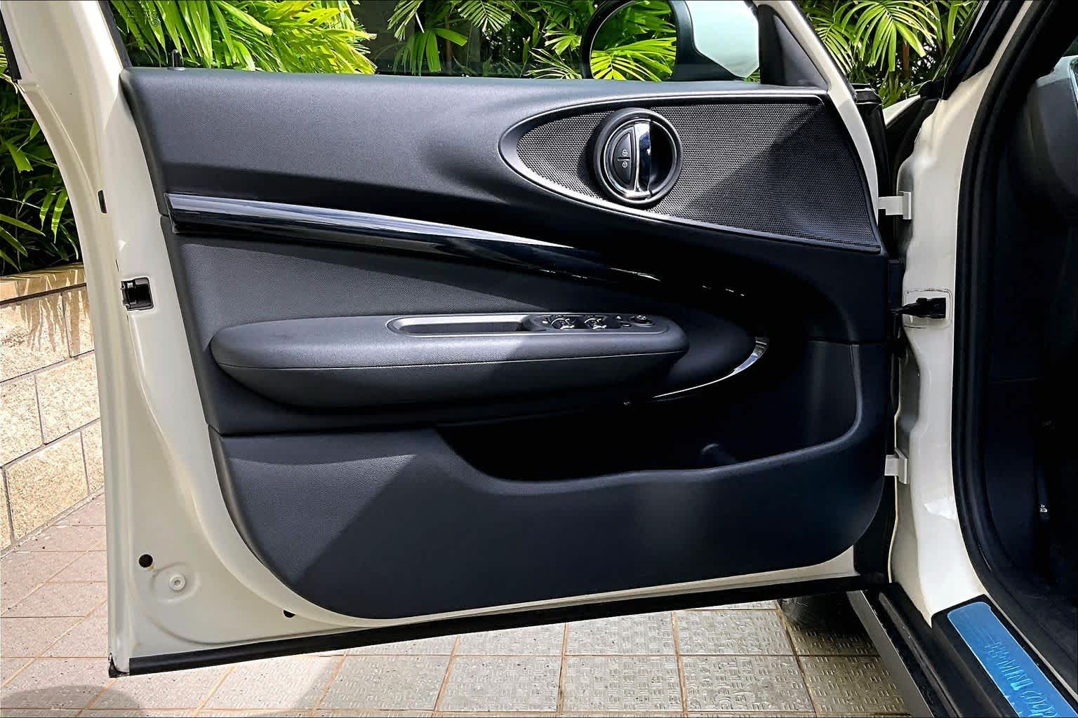 Thumbnail: 2023 MINI Cooper Clubman - 28