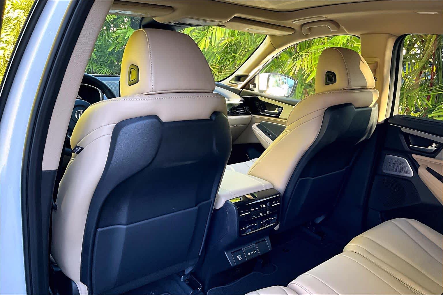 Thumbnail: 2026 Acura MDX - 13