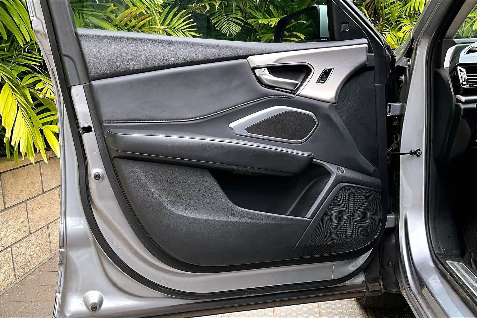 Thumbnail: 2023 Acura RDX - 28