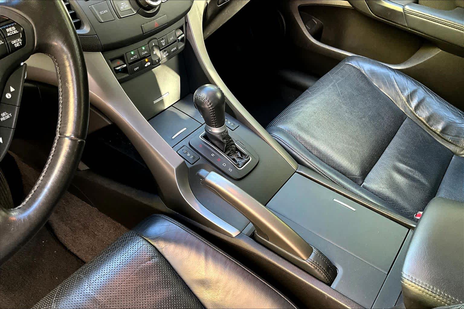 Thumbnail: 2010 Acura TSX - 17