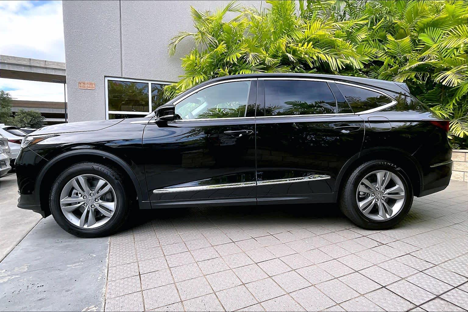 Thumbnail: 2026 Acura MDX - 4