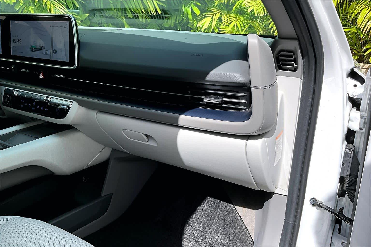 Thumbnail: 2025 Hyundai Ioniq 6 - 24