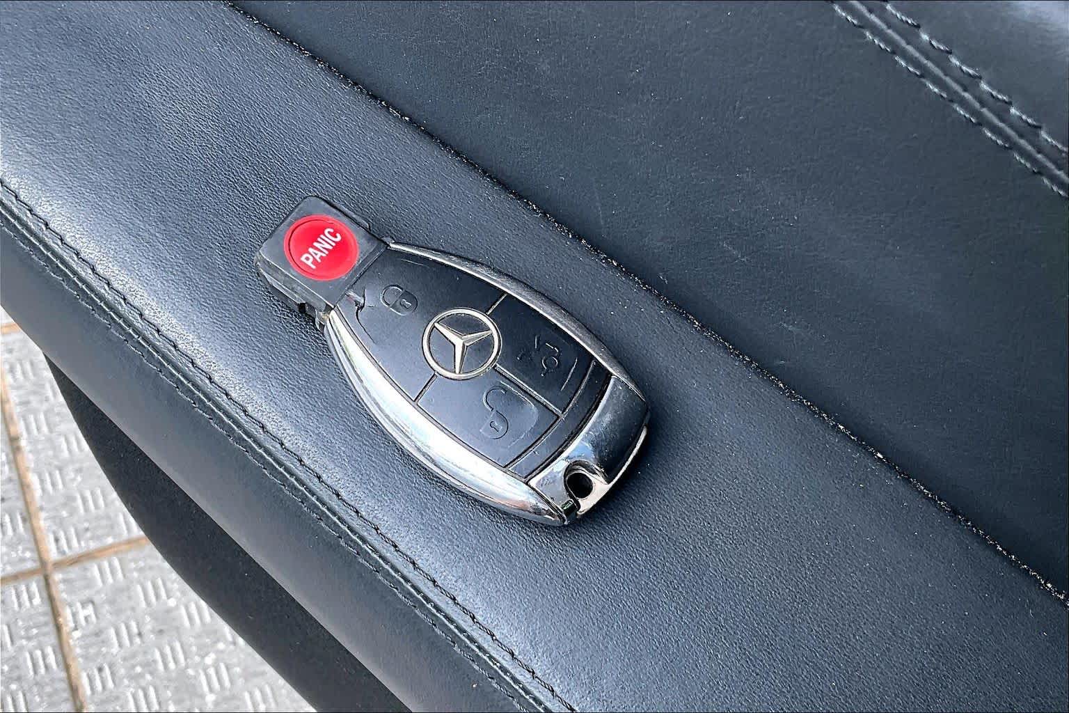Thumbnail: 2009 Mercedes-Benz C-Class - 20