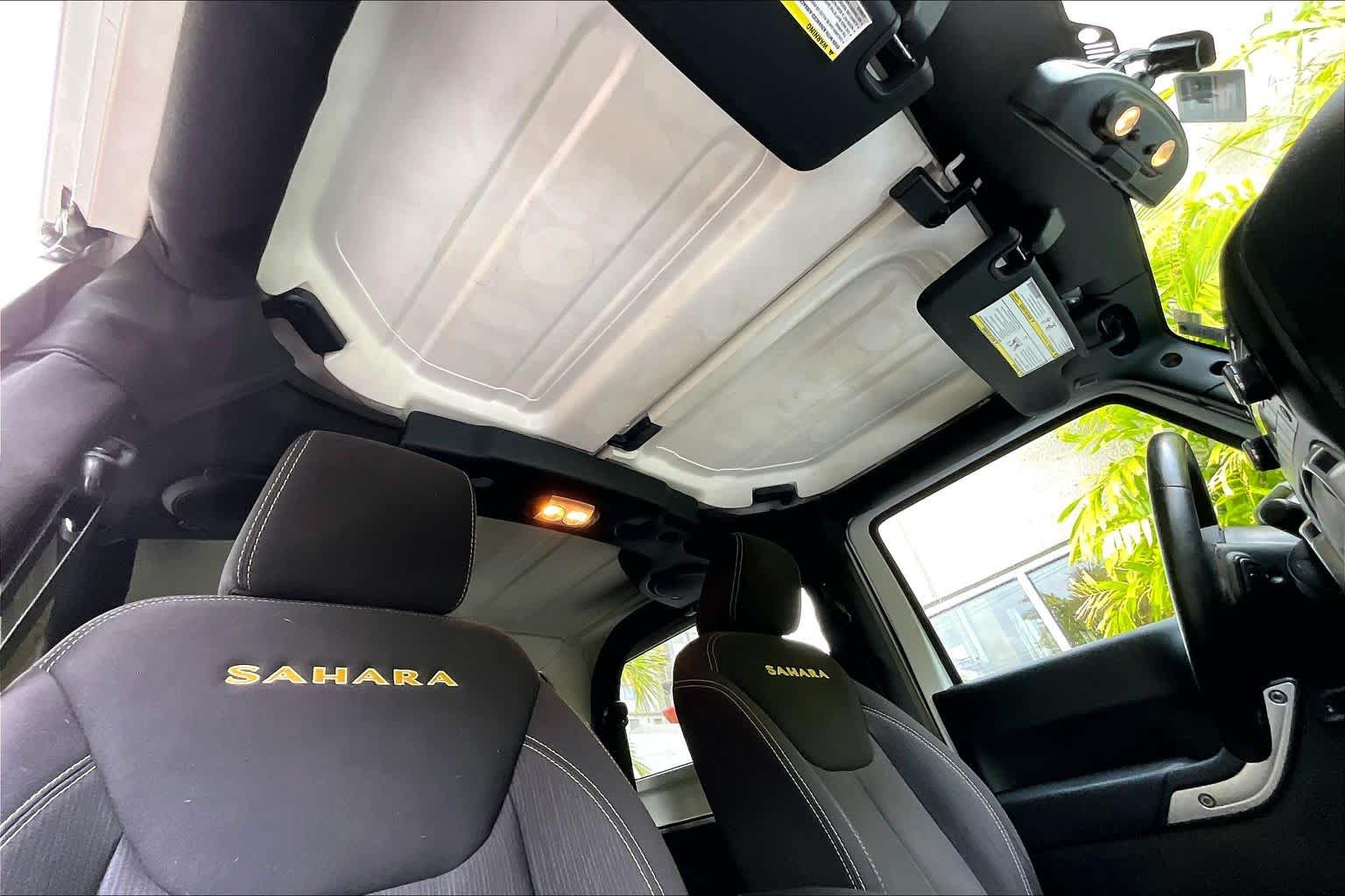 Thumbnail: 2013 Jeep Wrangler - 31