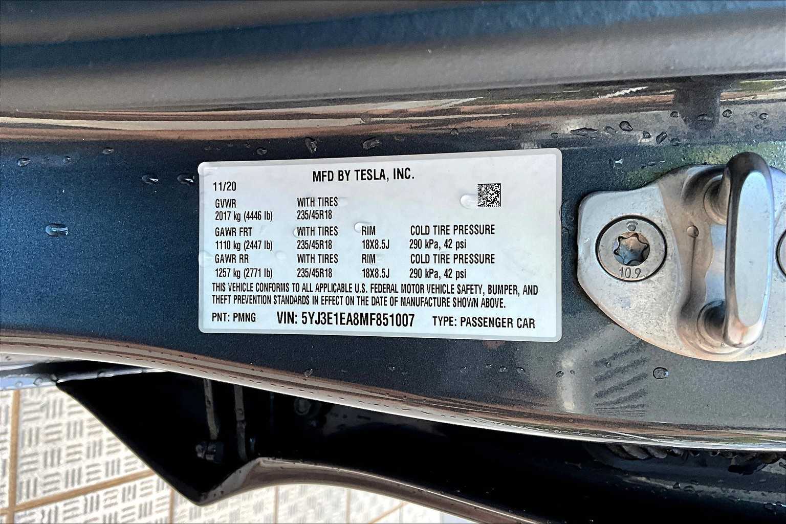 Thumbnail: 2021 Tesla Model 3 - 20