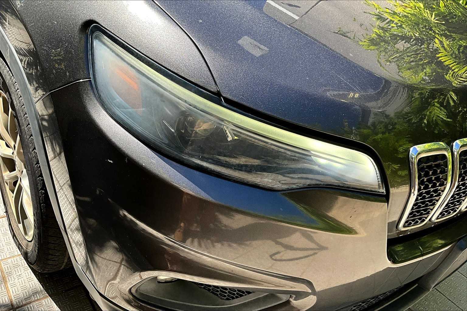 Thumbnail: 2019 Jeep Cherokee - 32