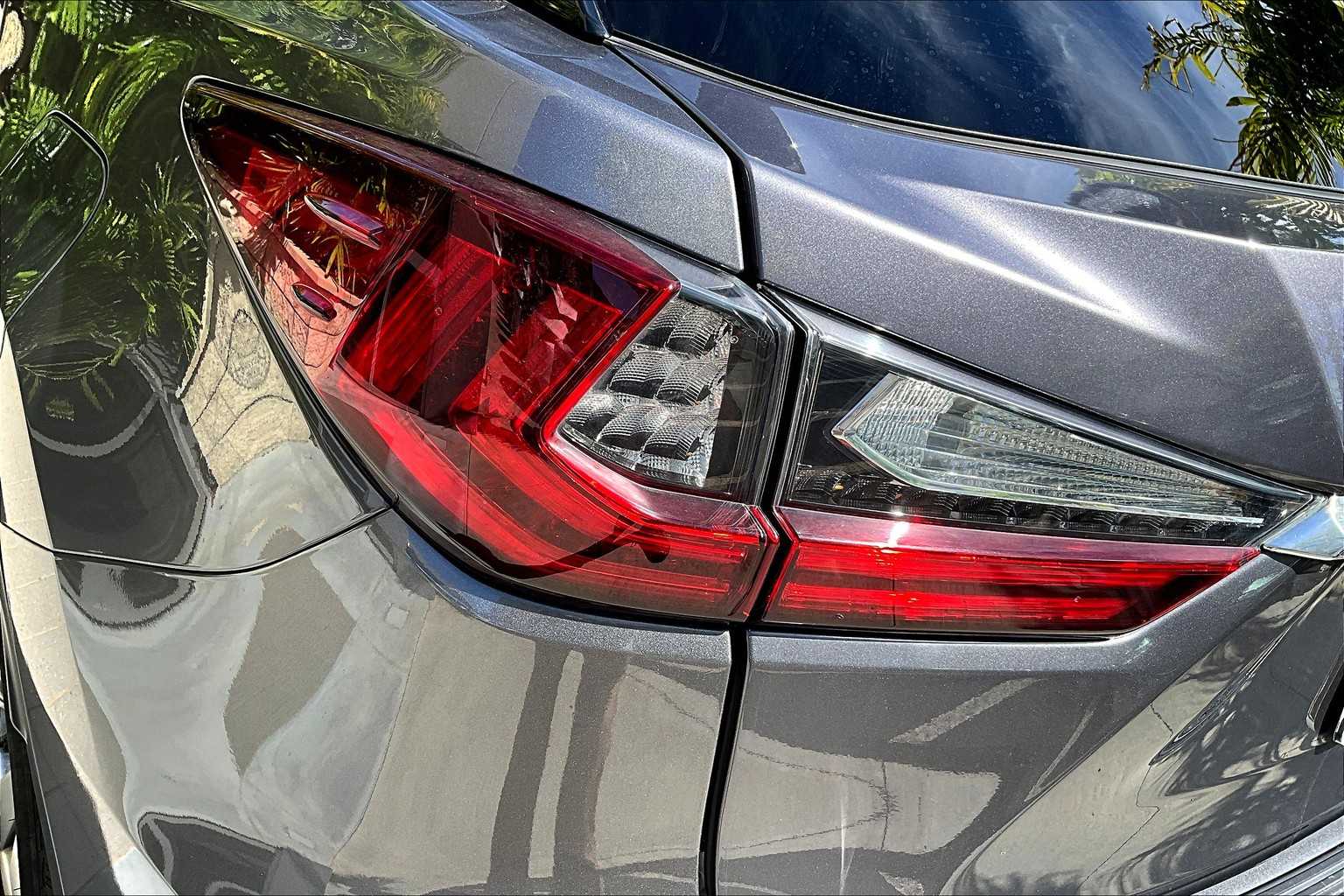 Thumbnail: 2018 Lexus RX - 33