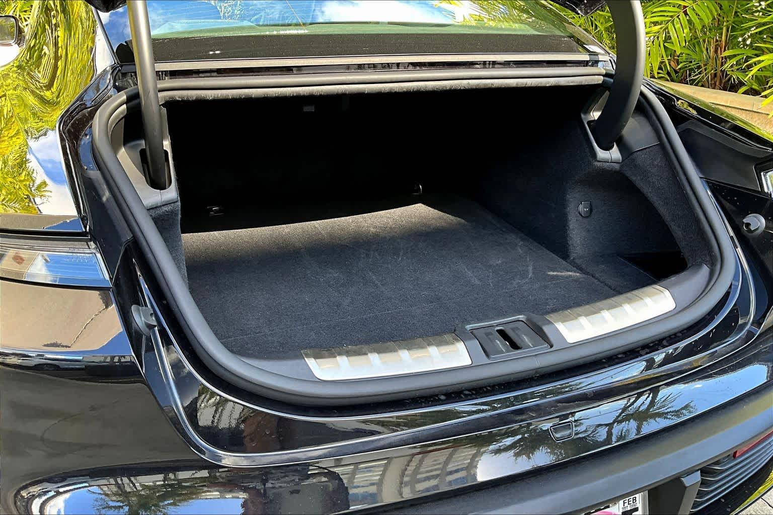 Thumbnail: 2020 Porsche Taycan - 19