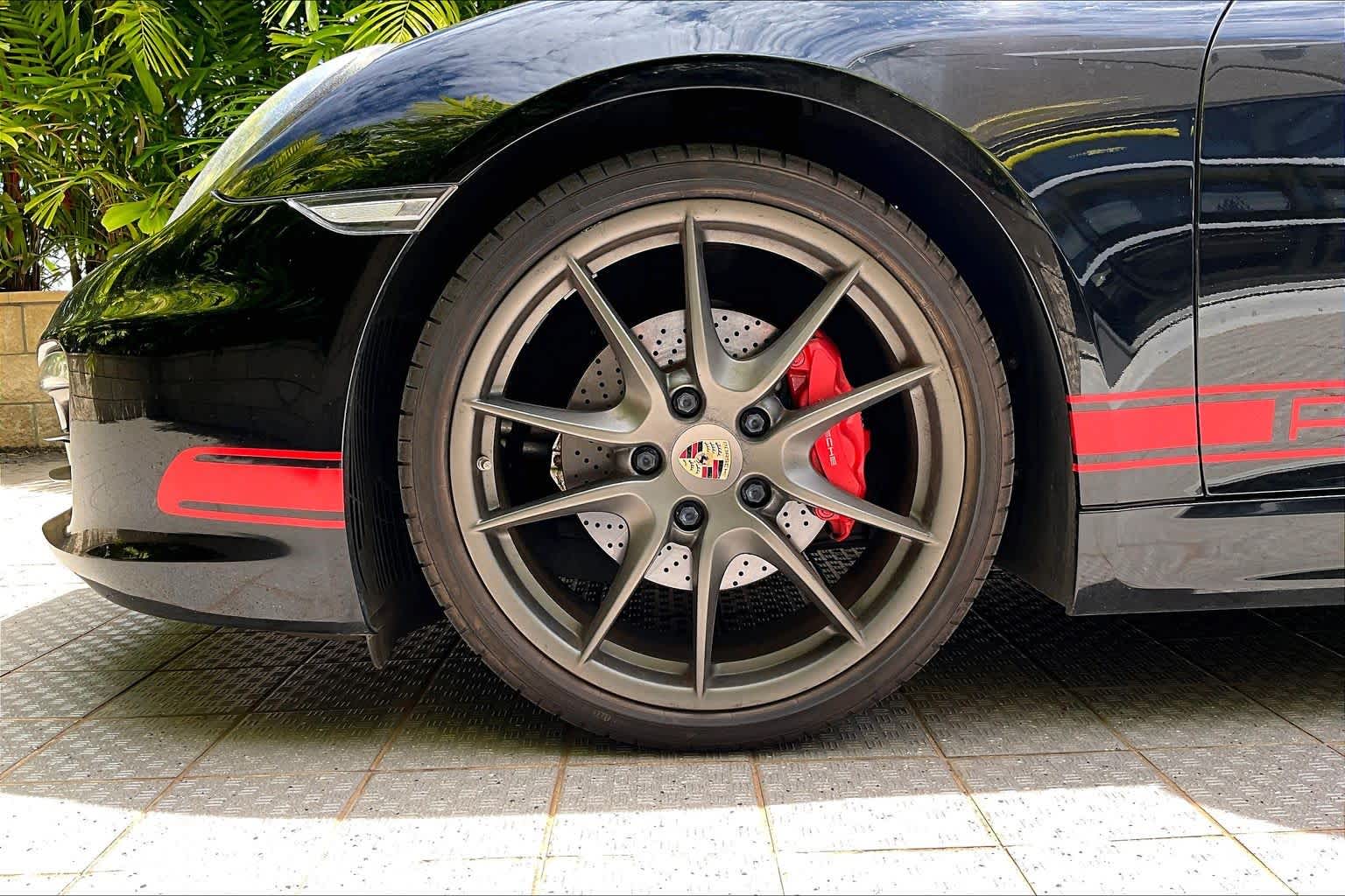 Thumbnail: 2014 Porsche Boxster - 9