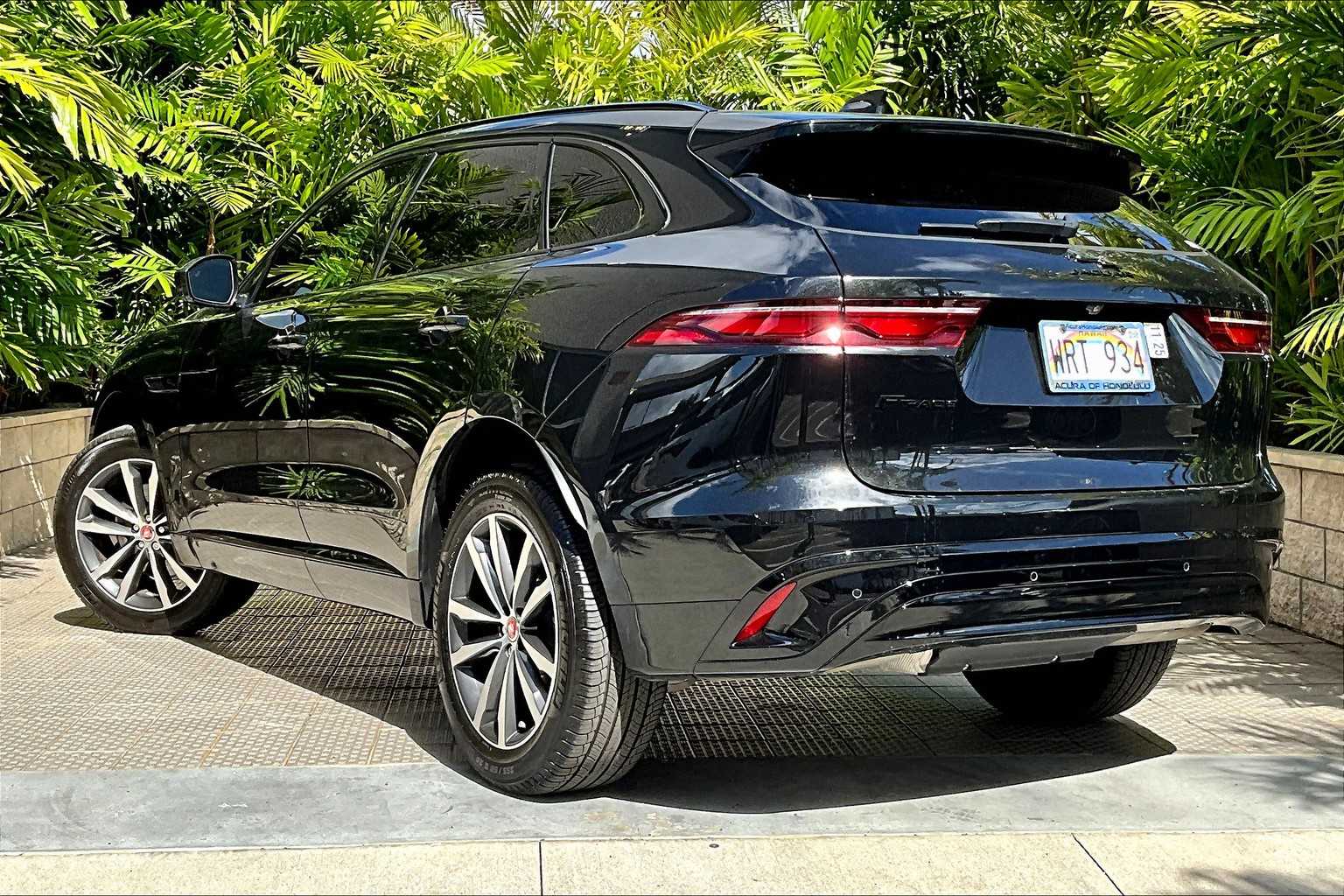 Thumbnail: 2022 Jaguar F-Pace - 5