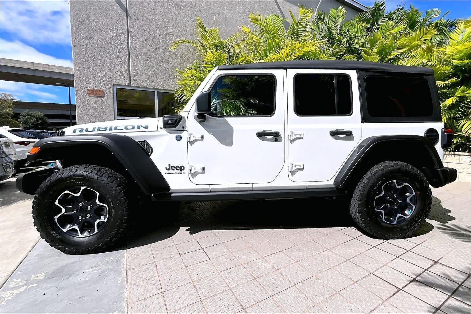 Thumbnail: 2023 Jeep Wrangler - 4