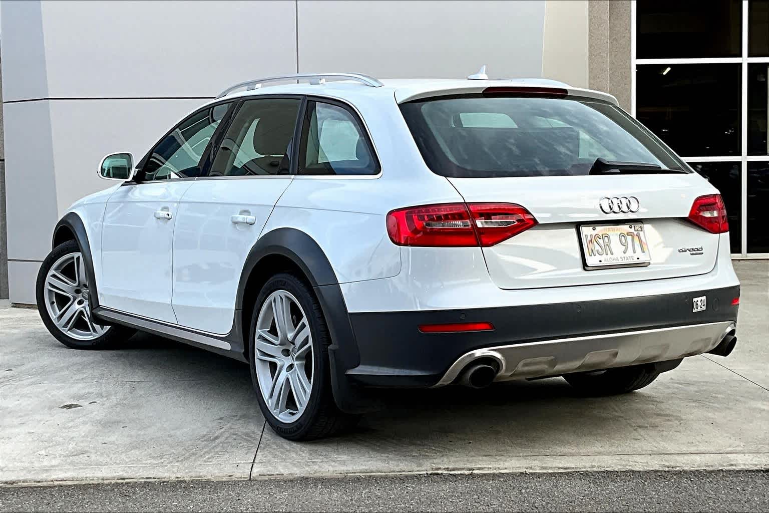Thumbnail: 2014 Audi Allroad - 4