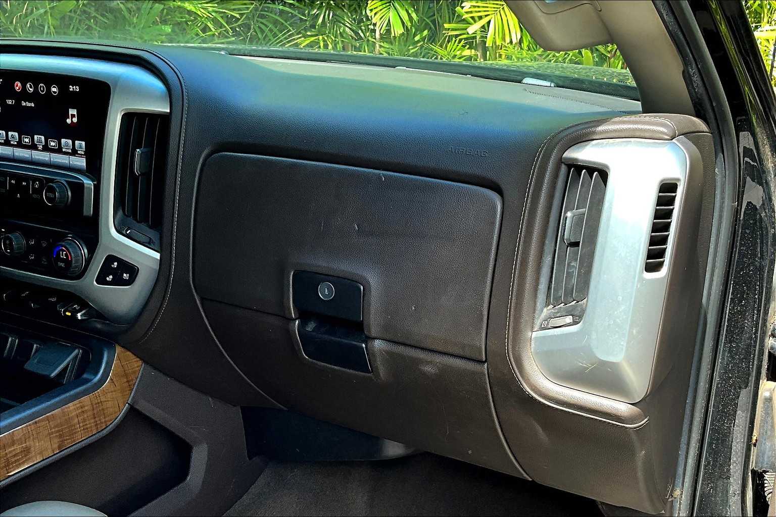 Thumbnail: 2016 GMC Sierra 1500 - 24
