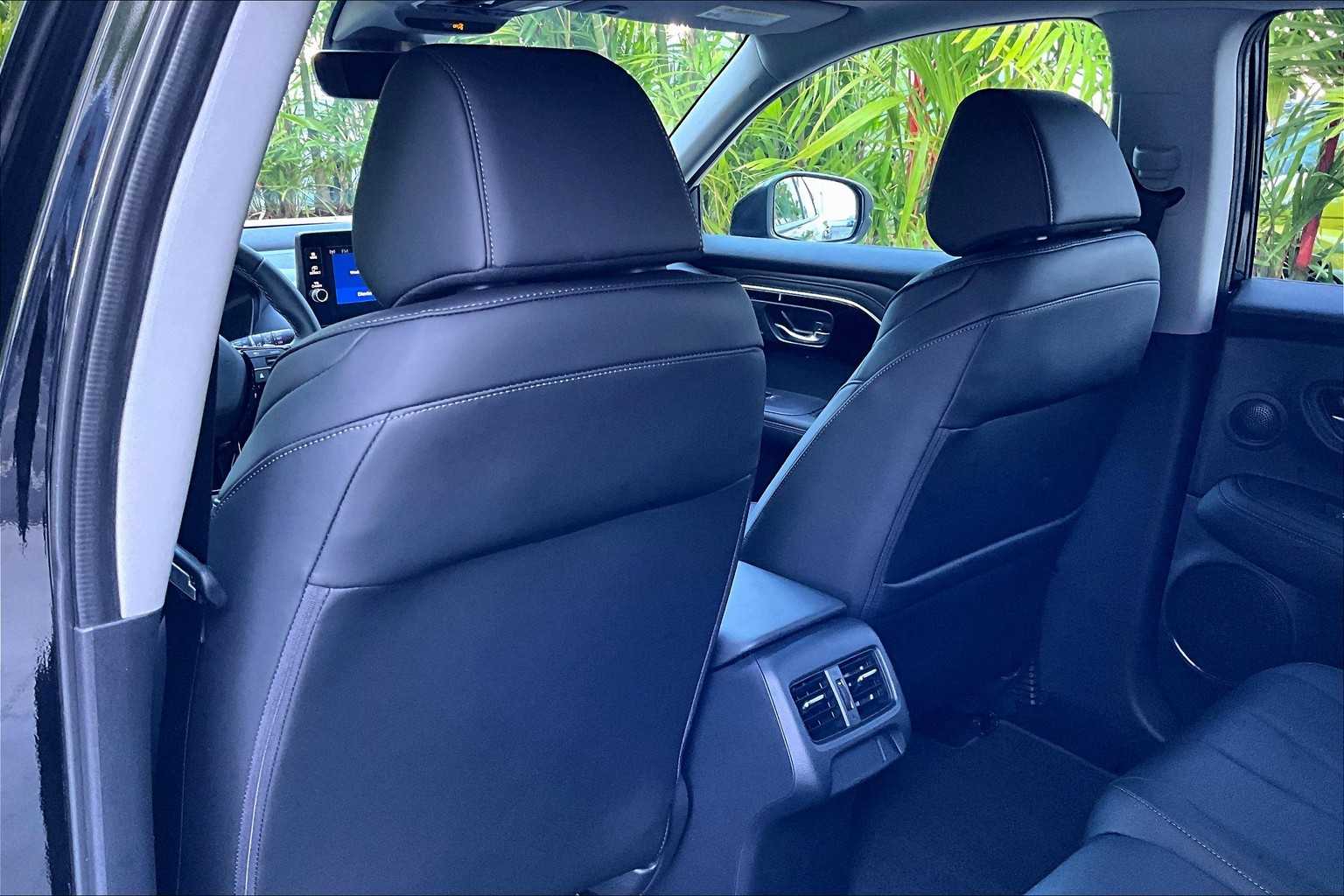 2025 Acura ADX  12