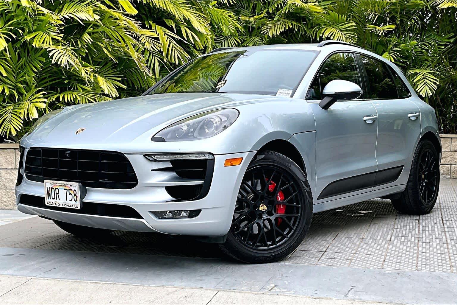 Thumbnail: 2017 Porsche Macan - 1