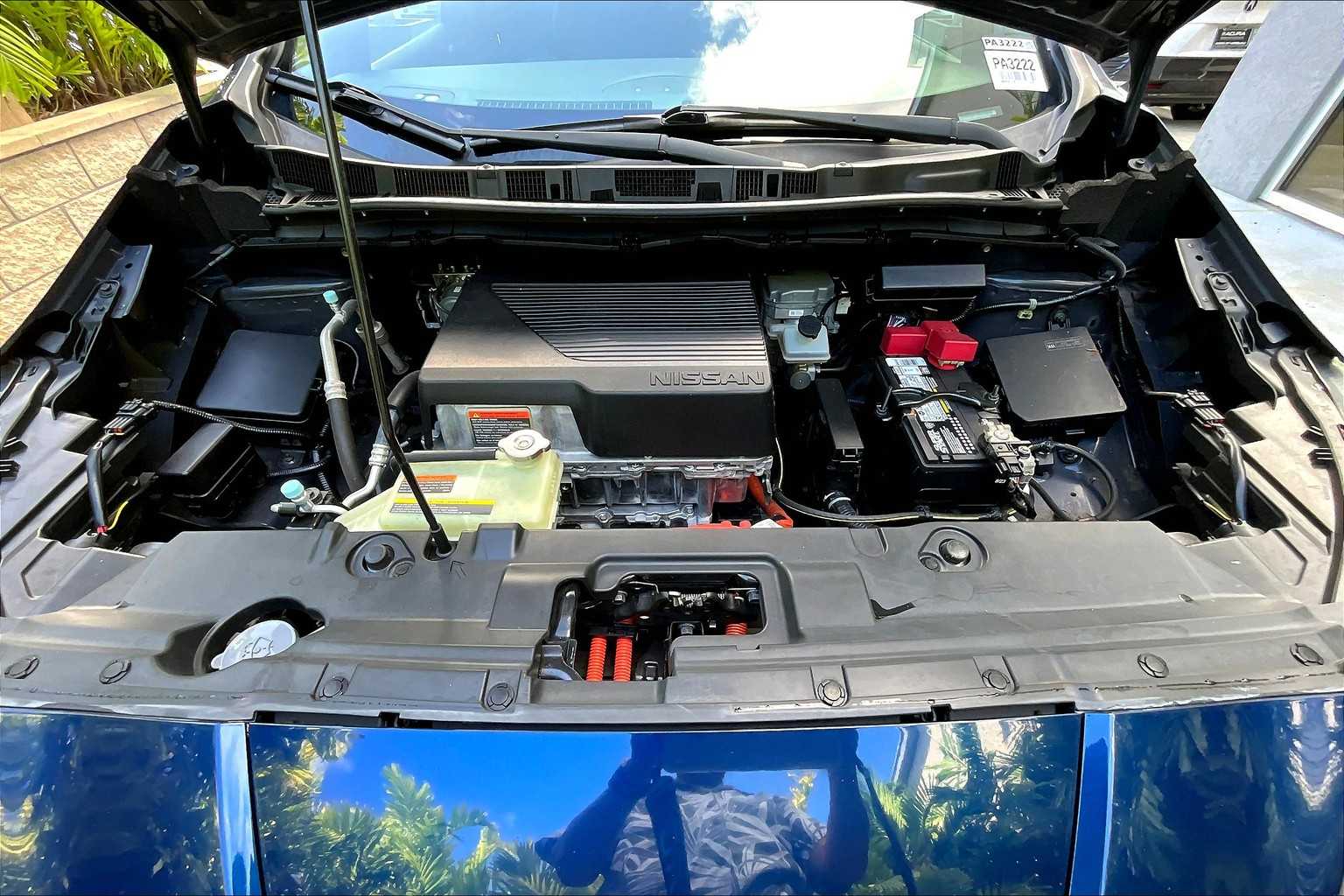 Thumbnail: 2018 Nissan Leaf - 10