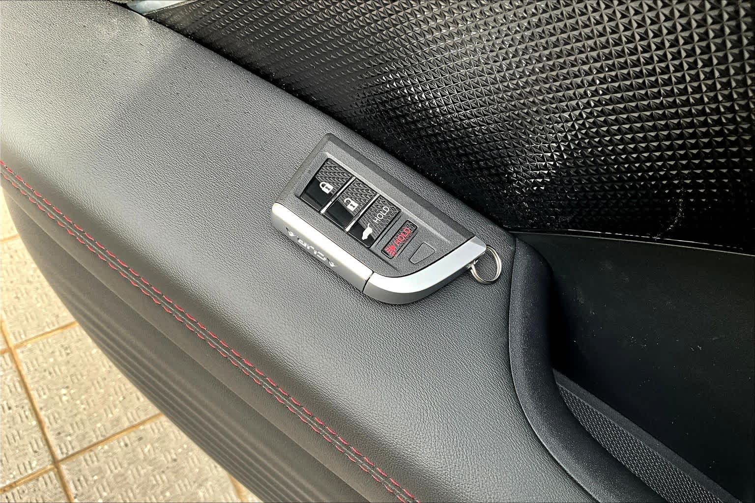 Thumbnail: 2025 Acura ADX - 21