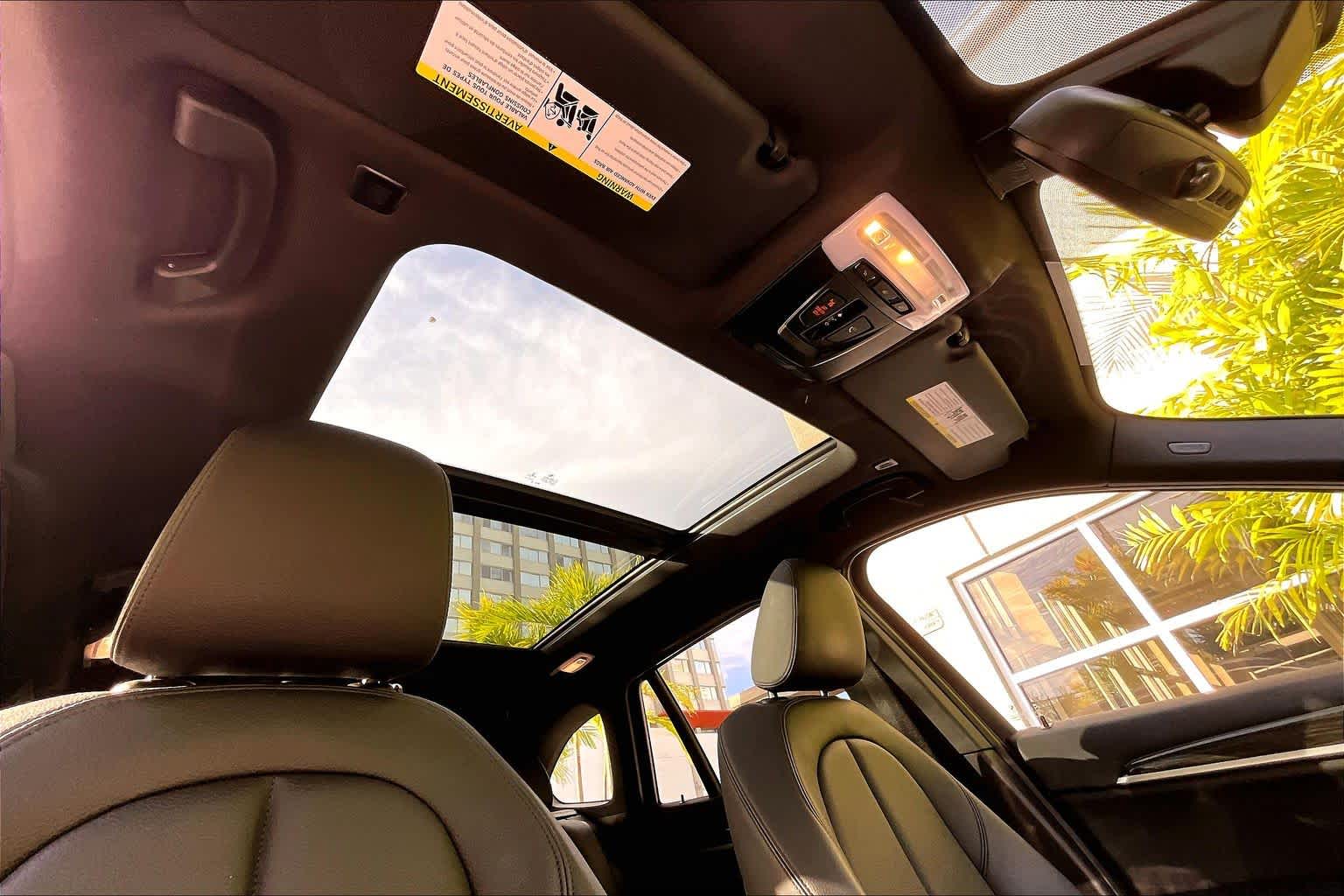 Thumbnail: 2018 BMW X1 - 31