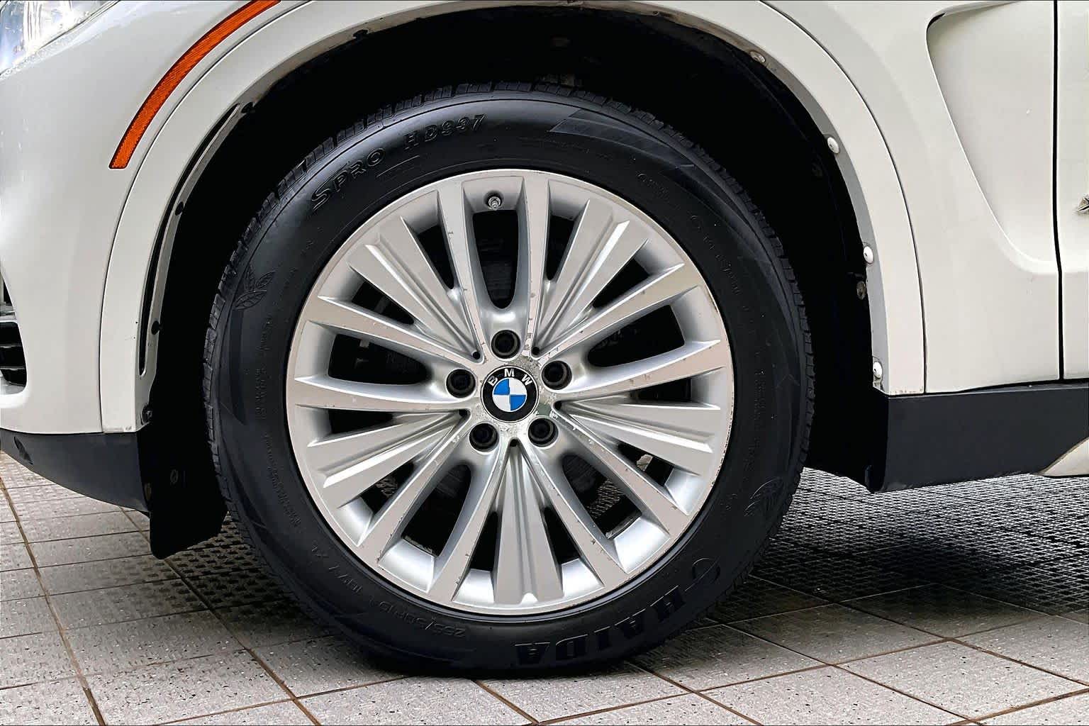 Thumbnail: 2016 BMW X5 - 9