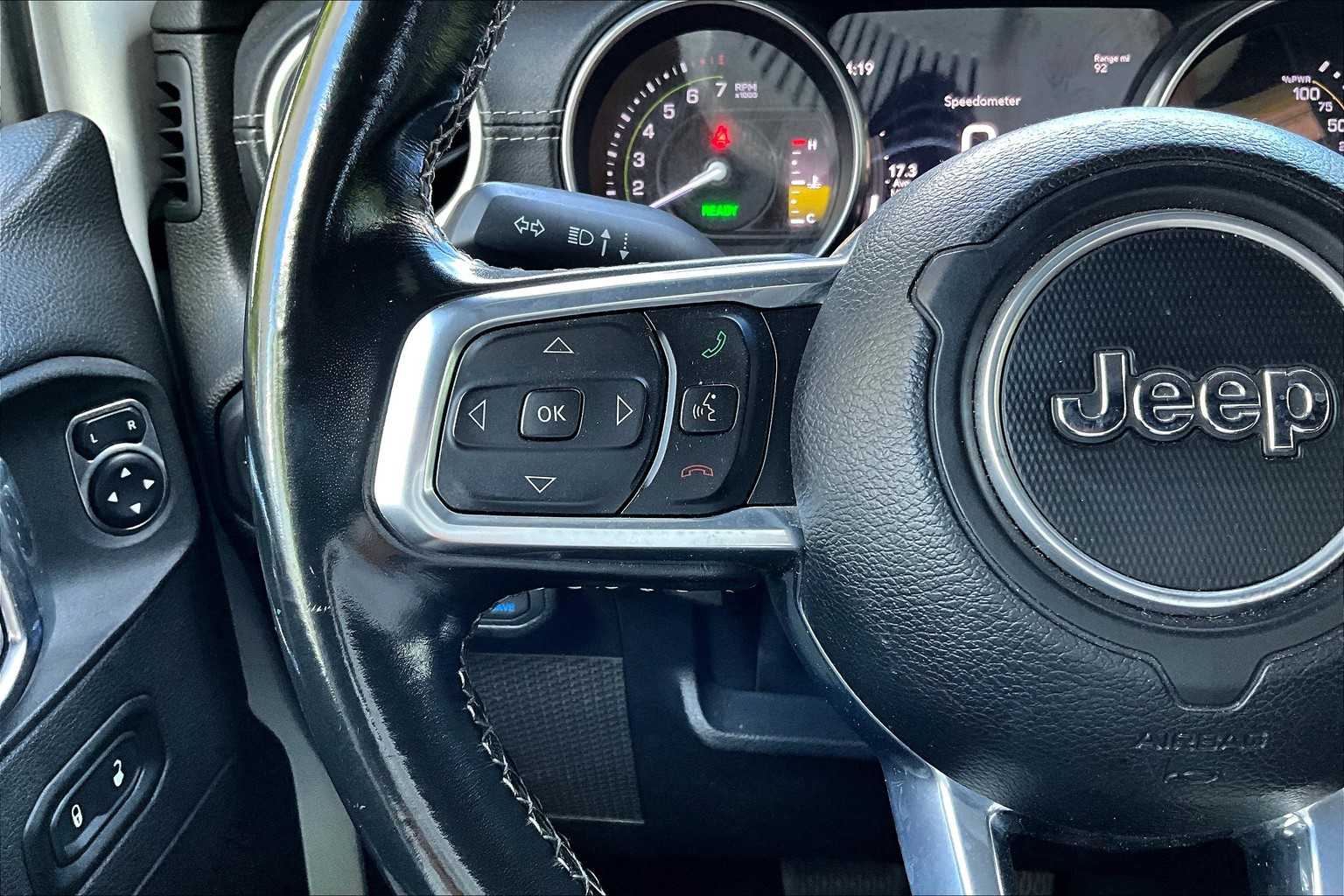 Thumbnail: 2021 Jeep Wrangler - 25