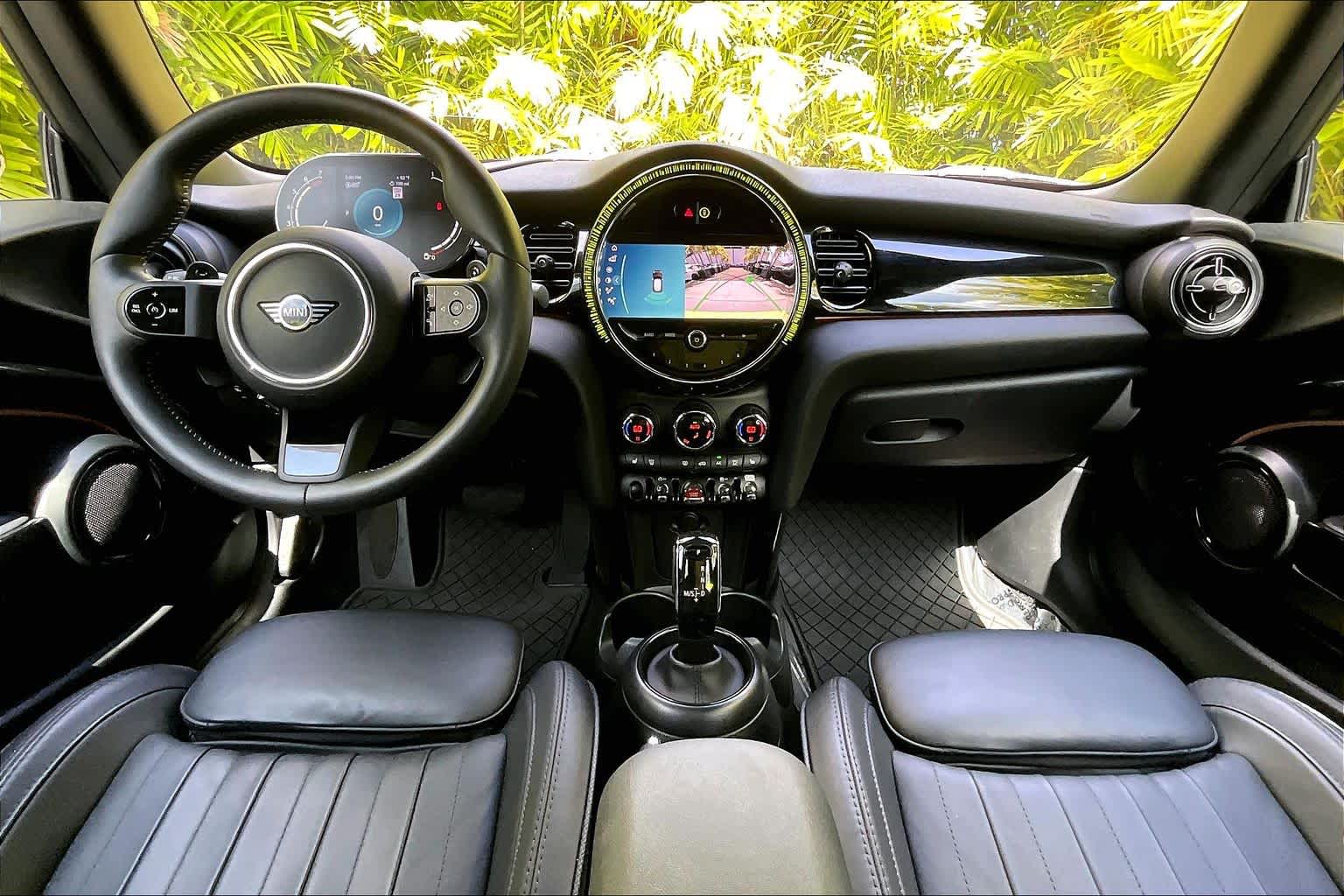 Thumbnail: 2024 MINI Cooper Hardtop - 11