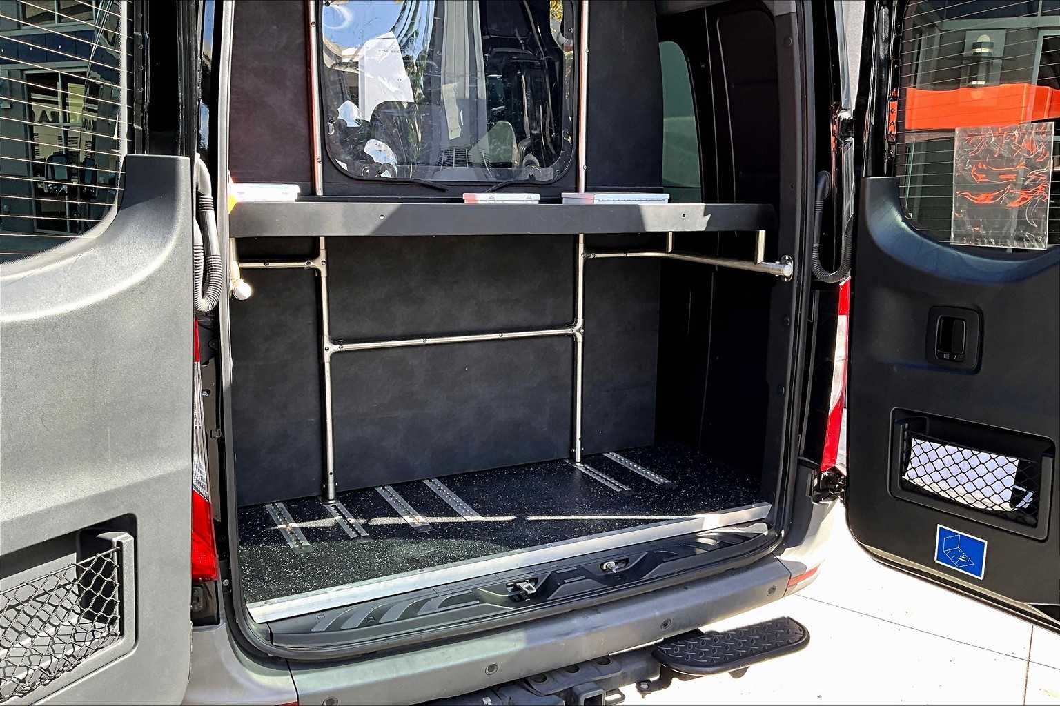 Thumbnail: 2022 Mercedes-Benz Sprinter - 19