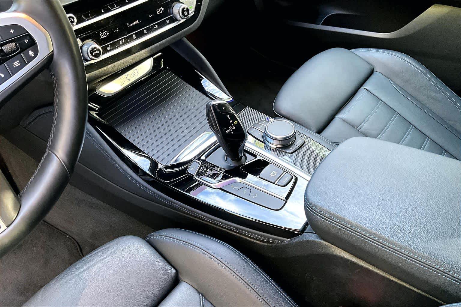 Thumbnail: 2020 BMW X4 - 16