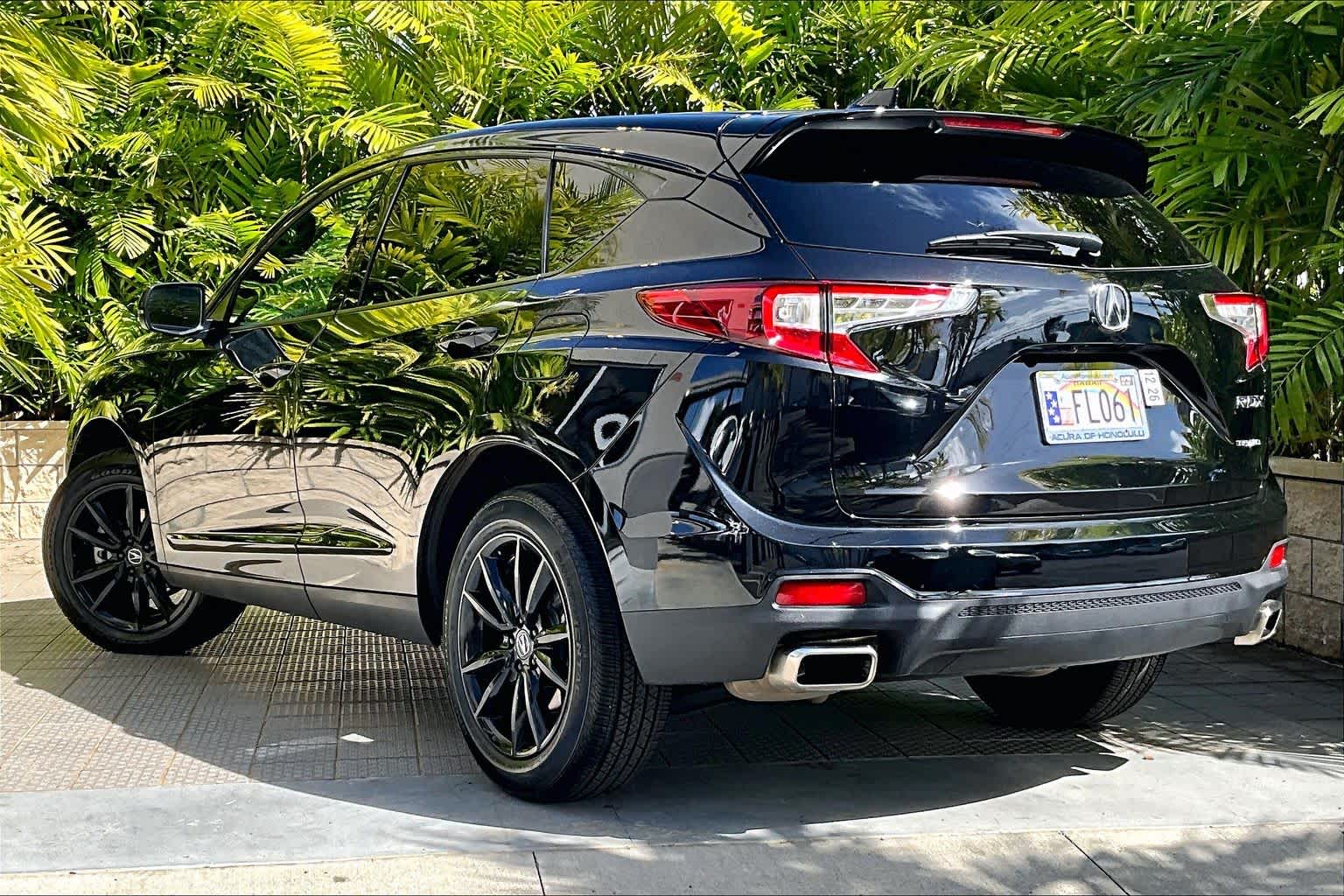 Thumbnail: 2025 Acura RDX - 5