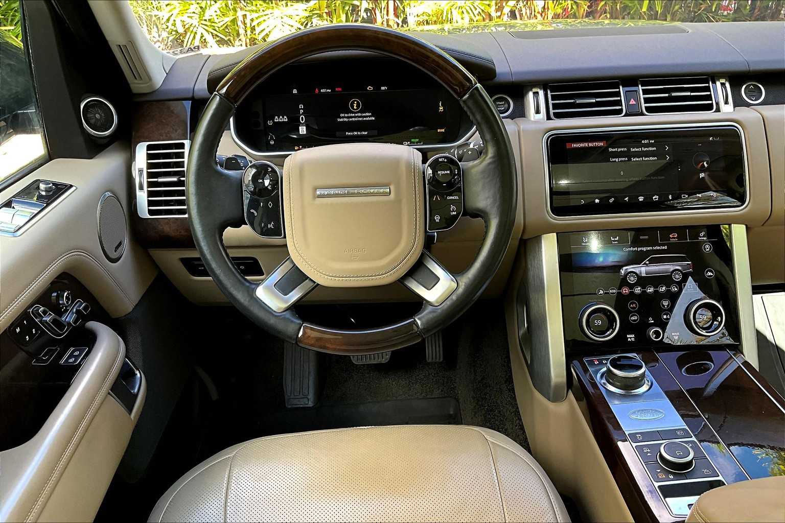Thumbnail: 2021 Land Rover Range Rover - 15