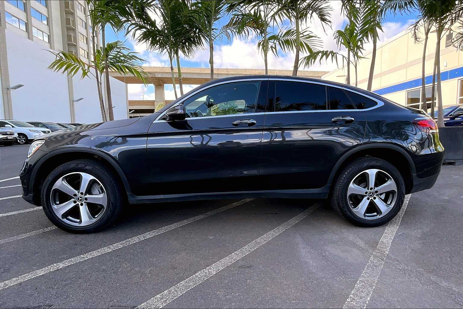 Thumbnail: 2023 Mercedes-Benz GLC - 4