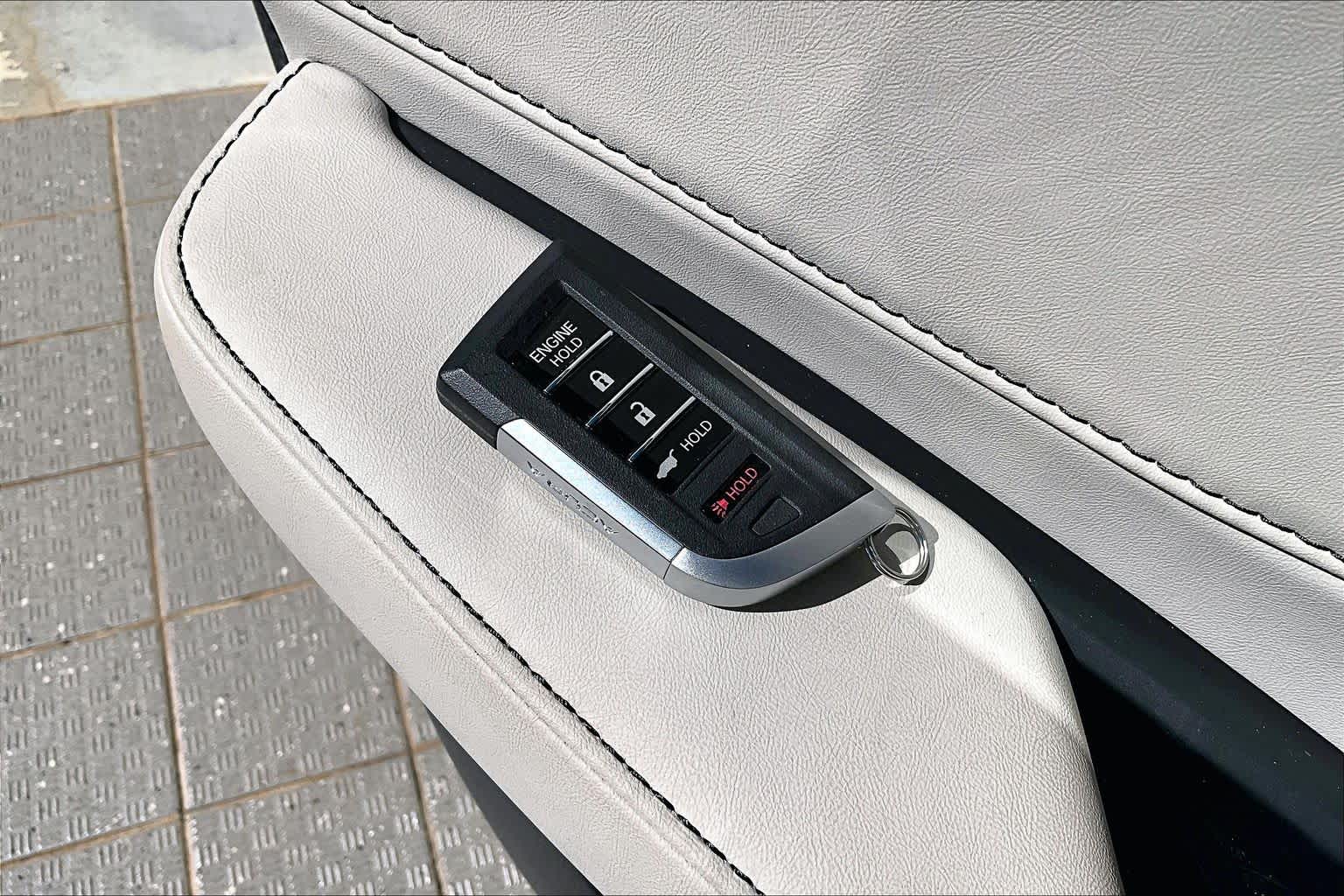 Thumbnail: 2026 Acura RDX - 21