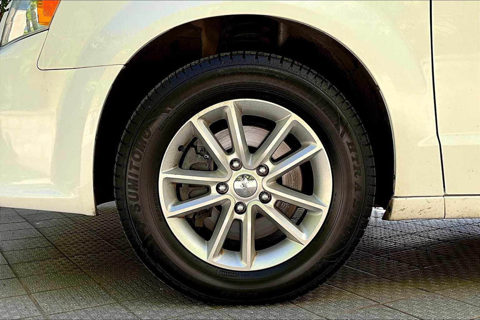 Thumbnail: 2019 Dodge Grand Caravan - 9