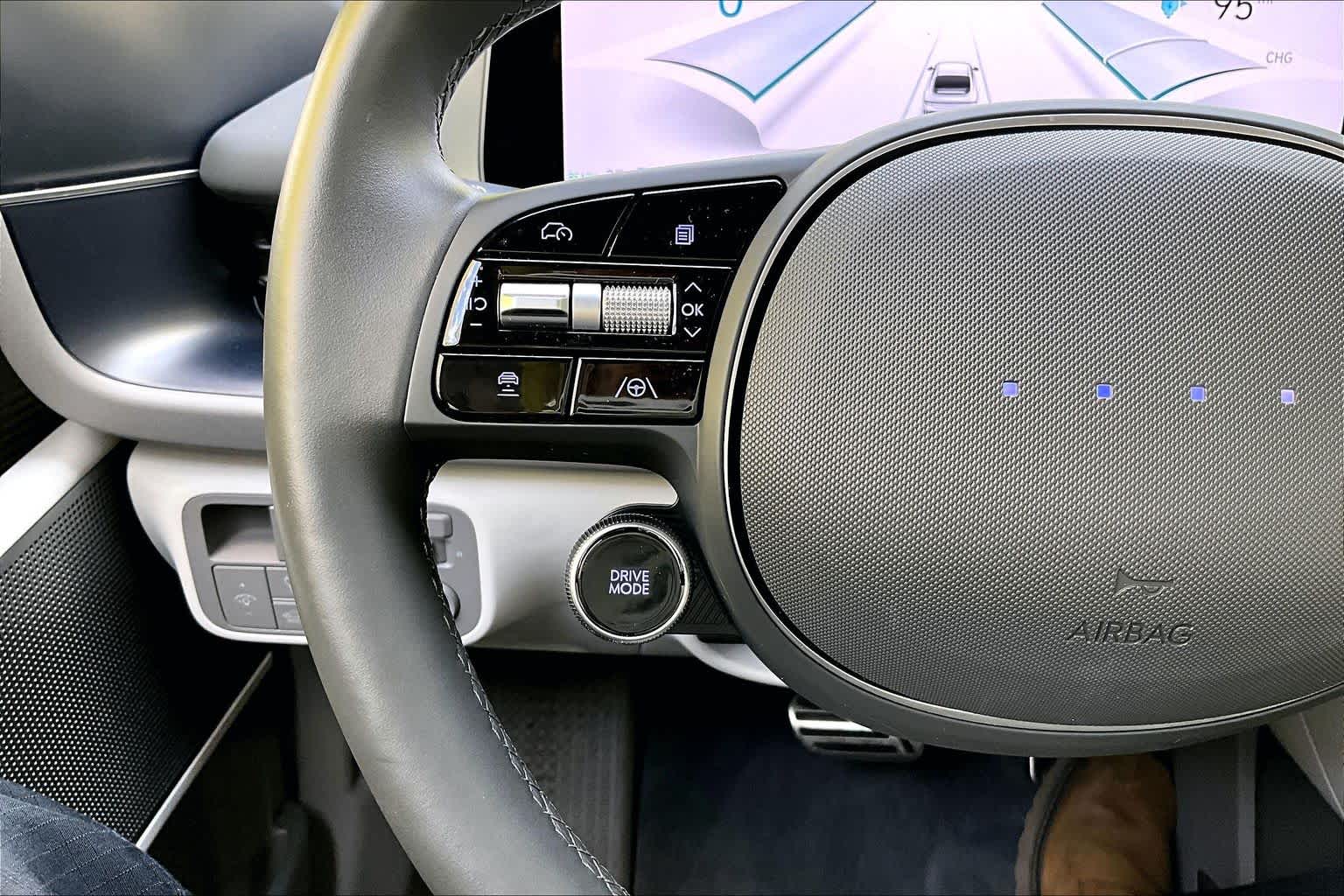 Thumbnail: 2025 Hyundai Ioniq 6 - 25