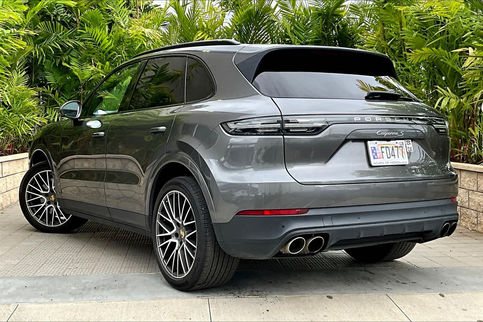 2021 Porsche Cayenne S photo 4