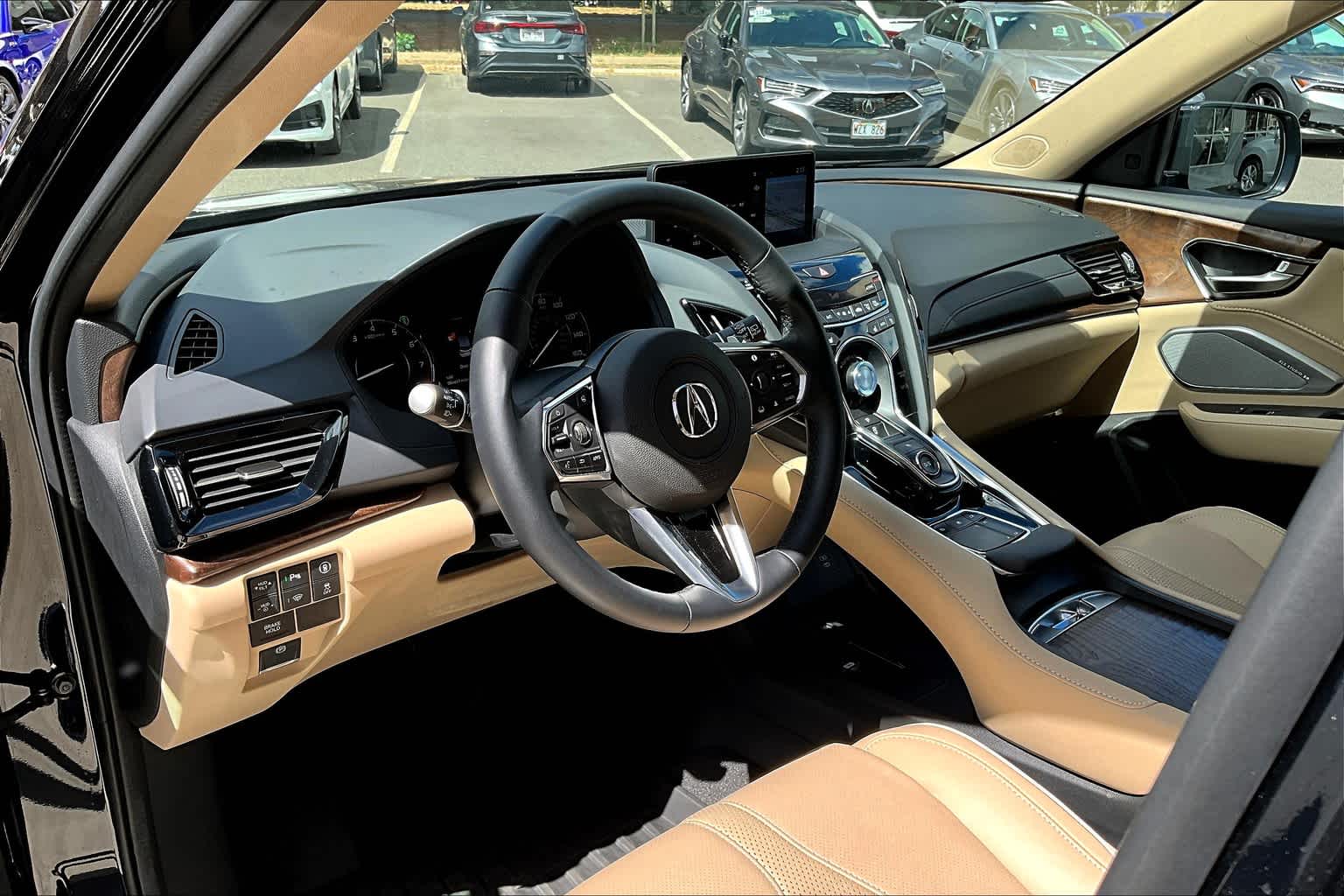 Used 2024 Acura RDX Advance Package with VIN 5J8TC2H78RL003050 for sale in Honolulu, HI