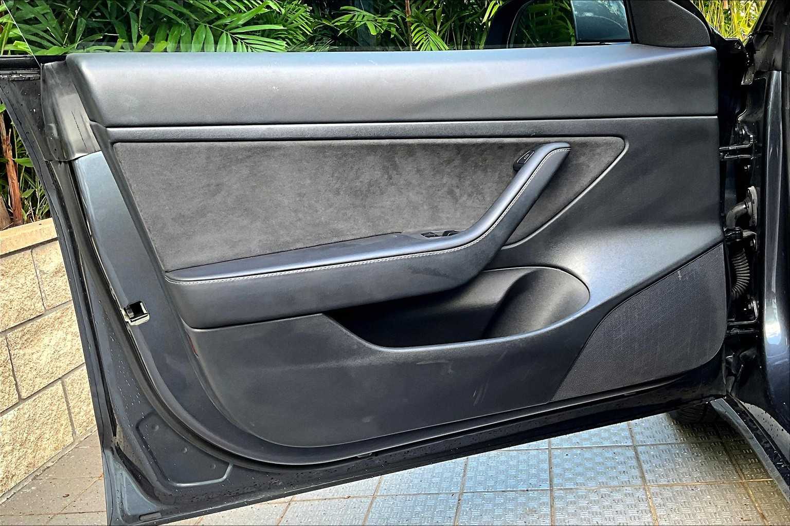 Thumbnail: 2021 Tesla Model 3 - 27
