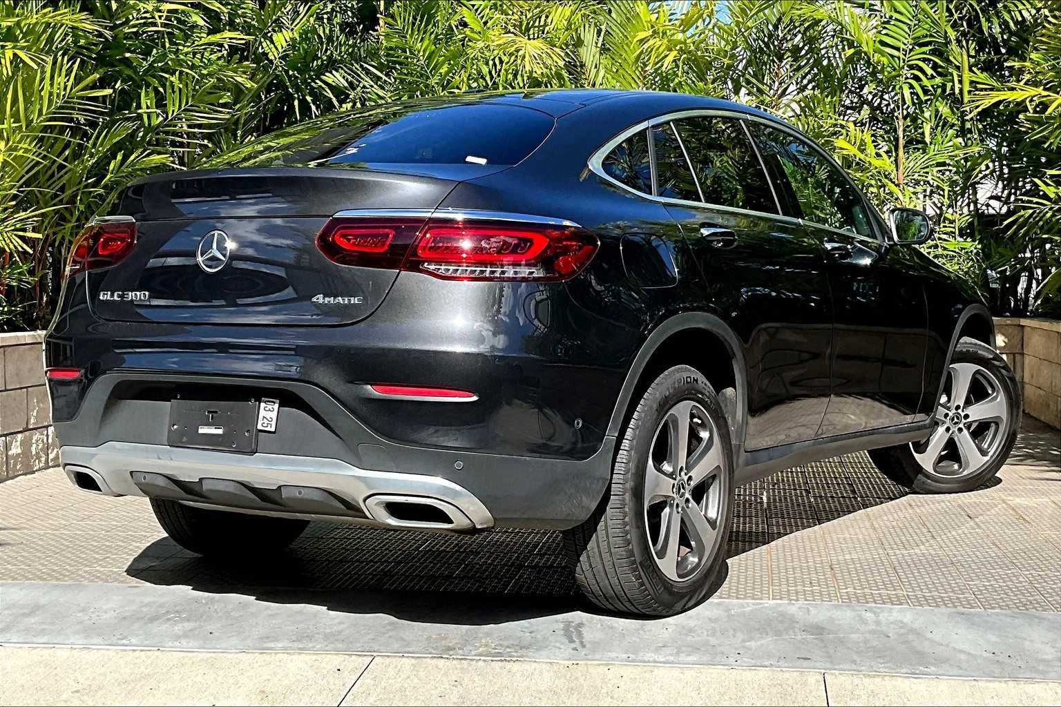 Thumbnail: 2023 Mercedes-Benz GLC - 23