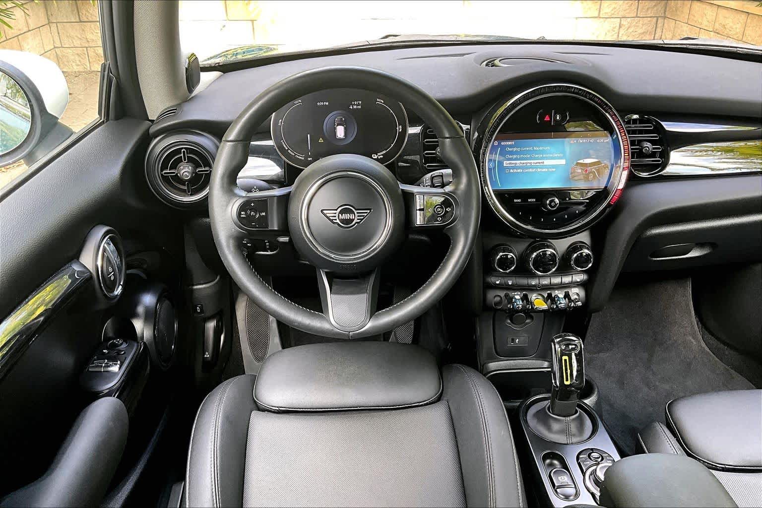 Thumbnail: 2024 MINI Cooper Hardtop - 14
