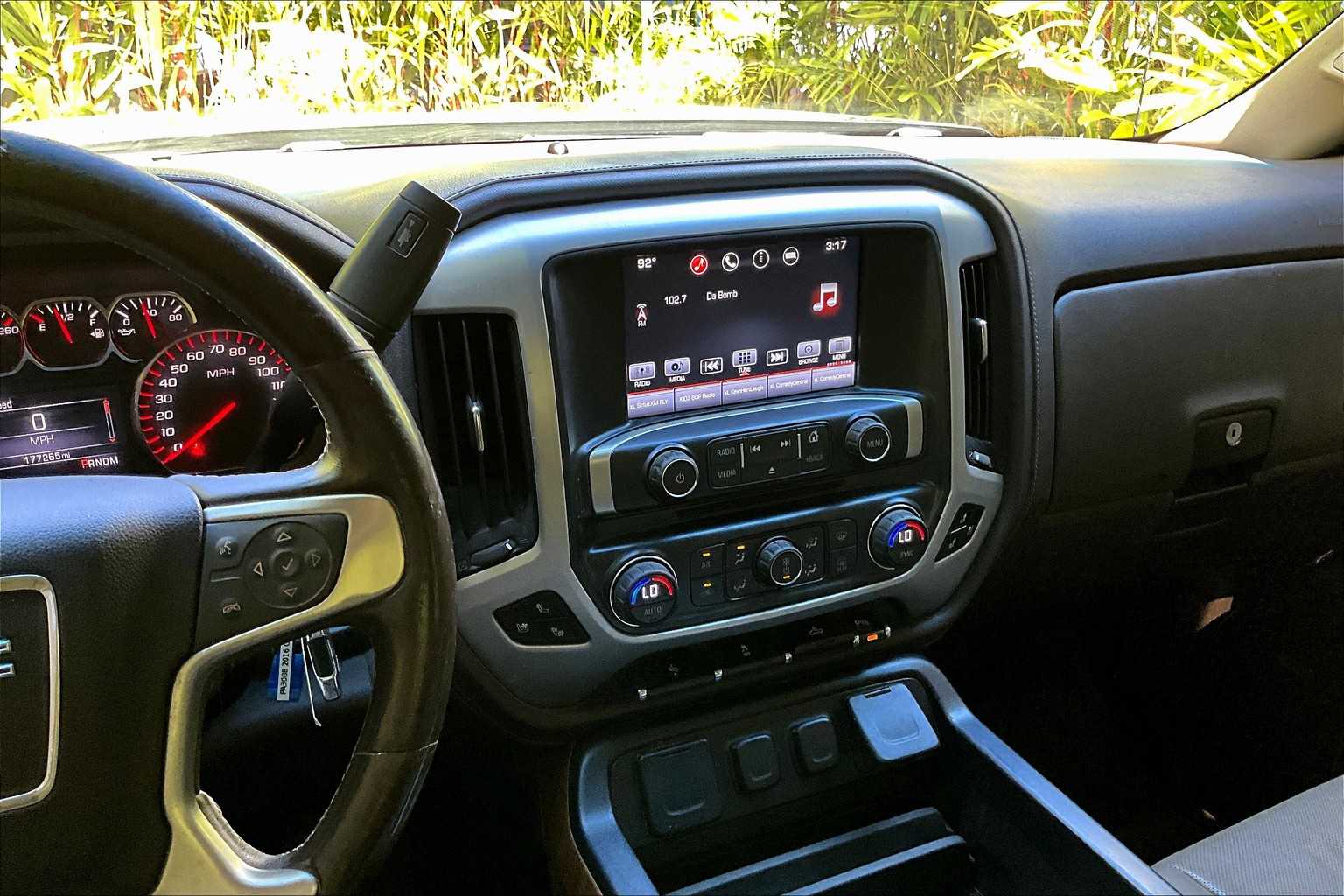 Thumbnail: 2016 GMC Sierra 1500 - 16