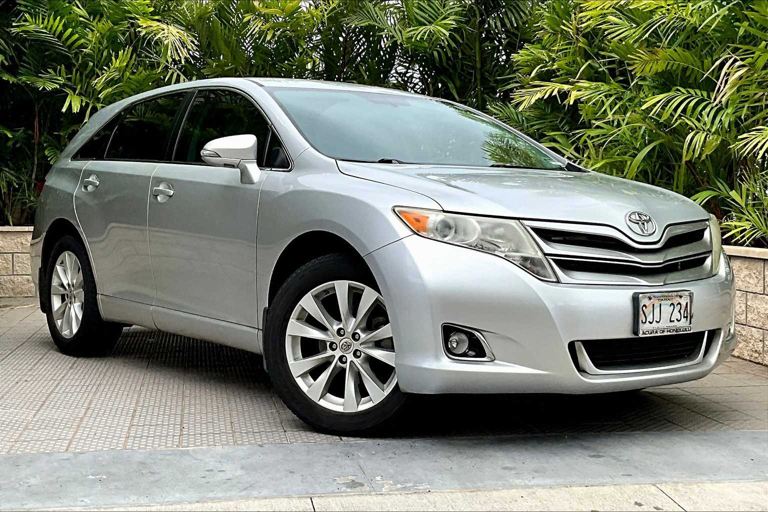 Thumbnail: 2014 Toyota Venza - 21