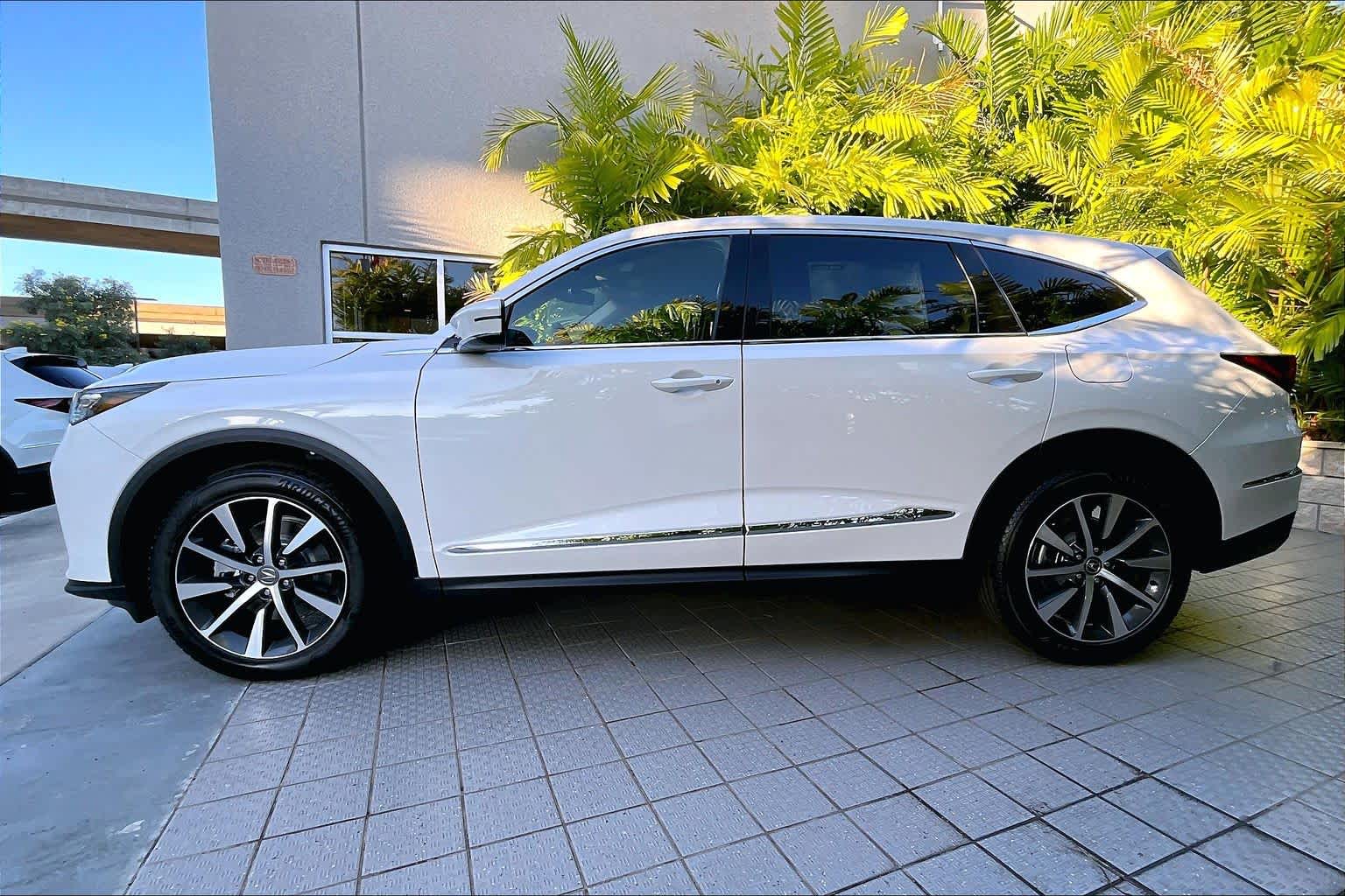 Thumbnail: 2026 Acura MDX - 4