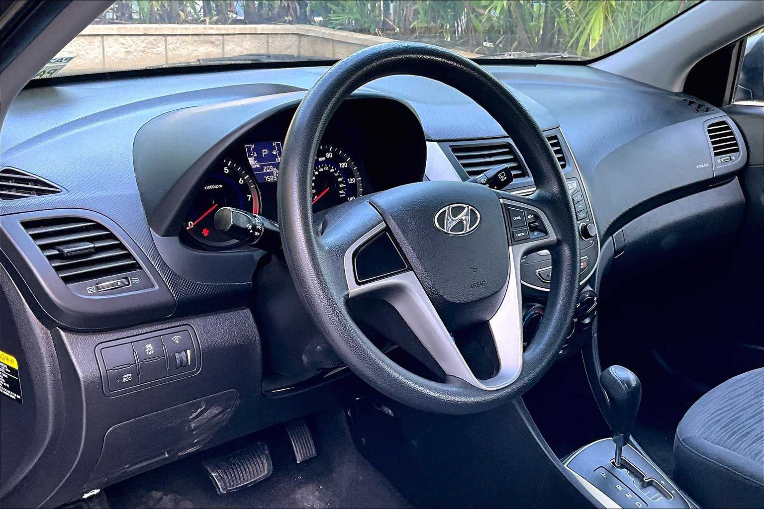 Used 2016 Hyundai Accent SE with VIN KMHCT5AE9GU243350 for sale in Honolulu, HI