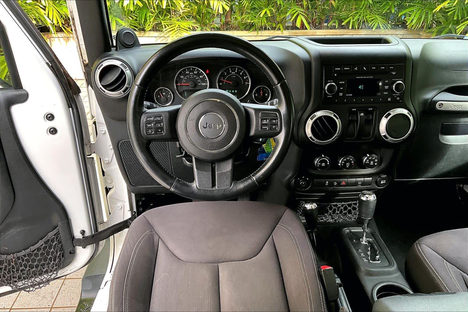 Thumbnail: 2013 Jeep Wrangler - 15